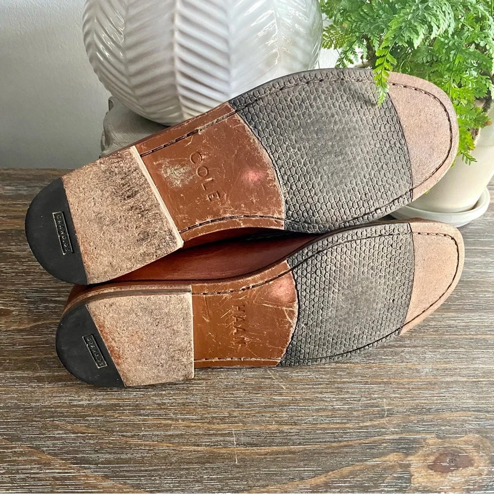 Cole Haan very good